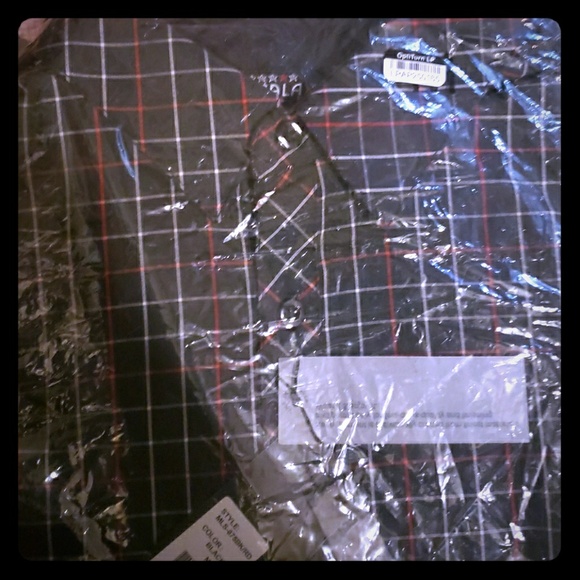 Shirt - Picture 1 of 3